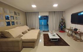 Casa Espetacular Com Piscina